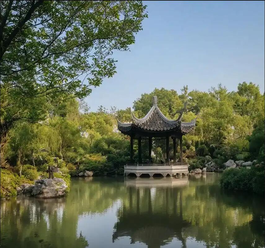 江山访风餐饮有限公司